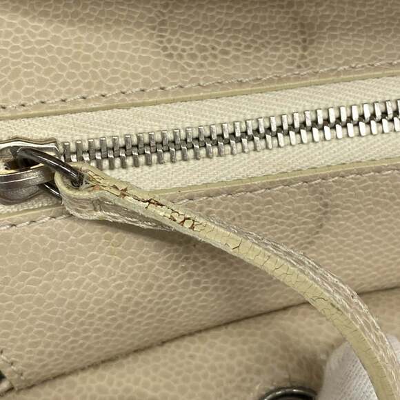 Chanel Shoulder Bag, Chain Caviar Leather, Beige, Women's, P1985969 - Picture 8 of 16